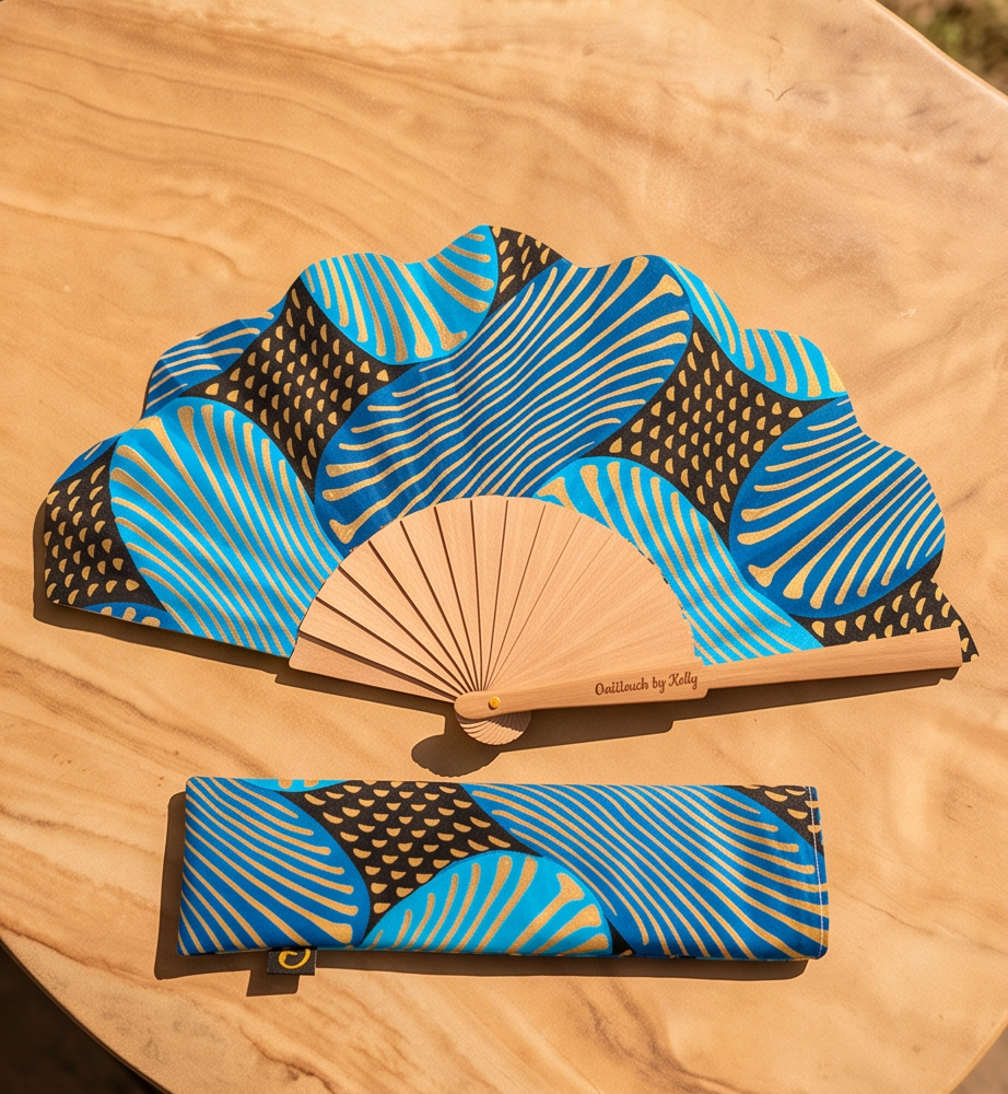 Éventail en wax – Chéri bleu irisé
